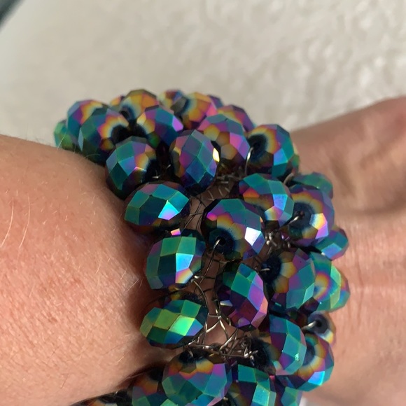 Stunning sparkling beaded cuff bracelet - Picture 5 of 9